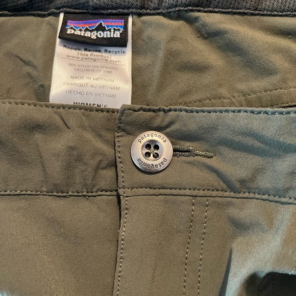 Patagonia Cargo Style Pants Missing Inside Drawstring Size 10 - Picture 4 of 8